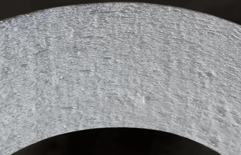 Microstructure of the ceramic fiber filter wall where selective catalytic oxidation takes place